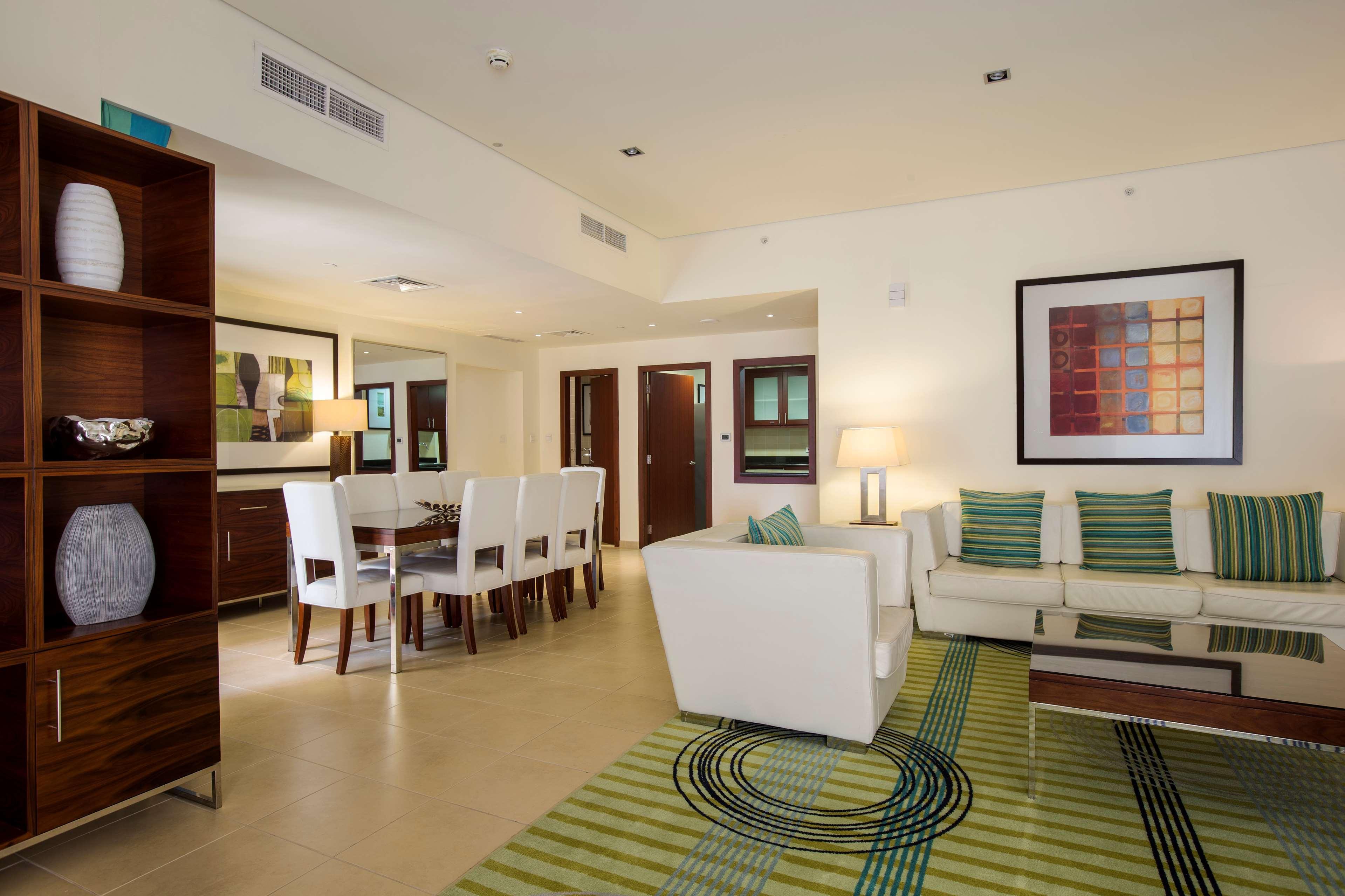 Hilton Dubai The Walk Hotel Luaran gambar