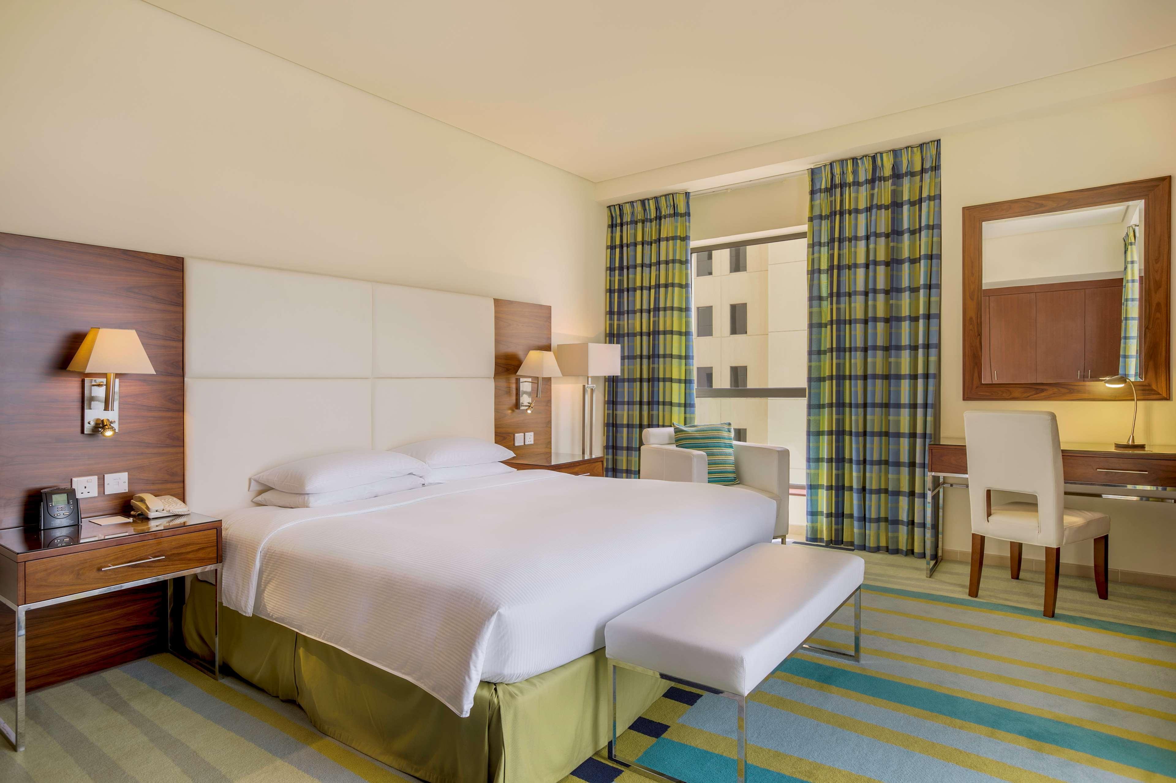 Hilton Dubai The Walk Hotel Luaran gambar