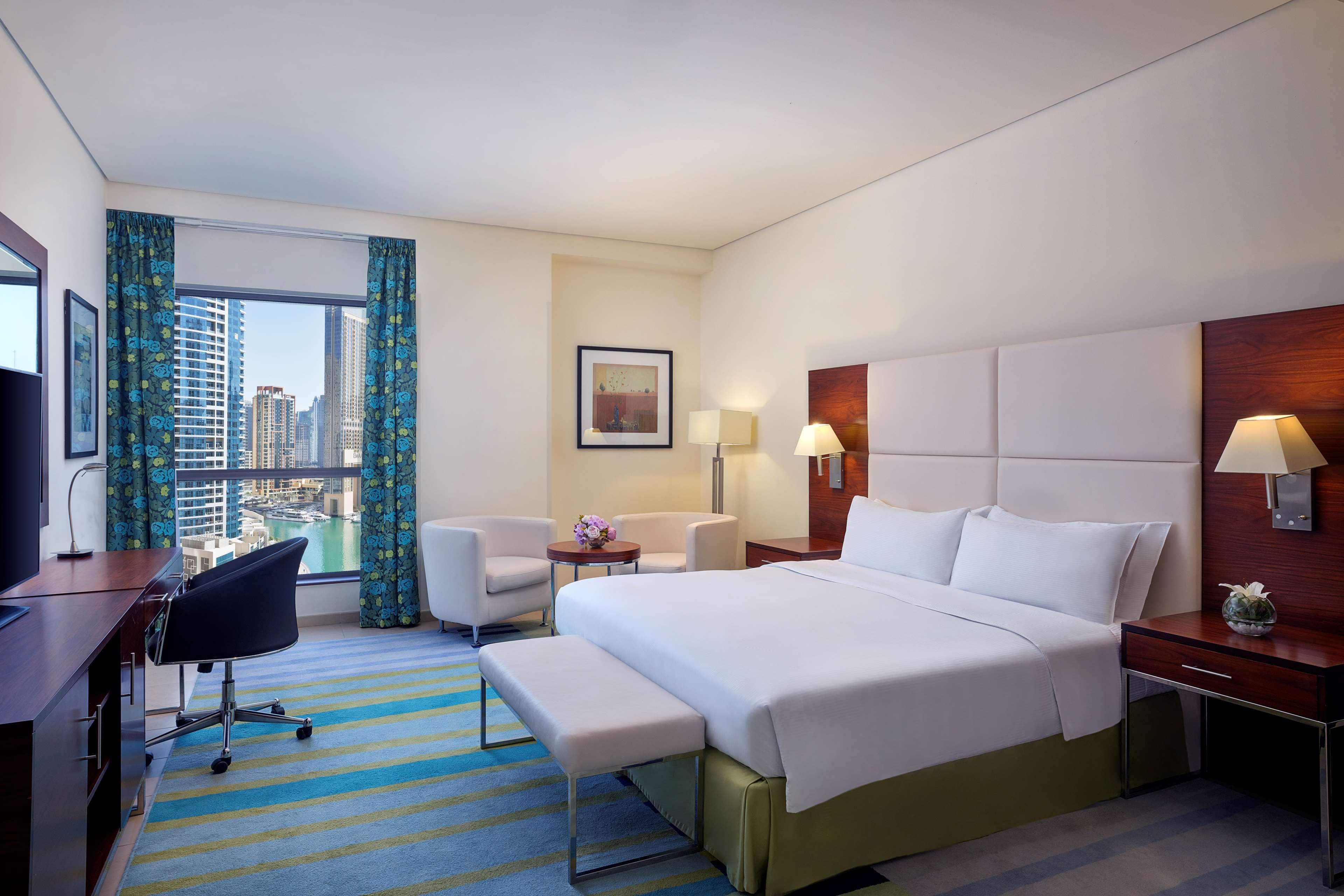 Hilton Dubai The Walk Hotel Luaran gambar