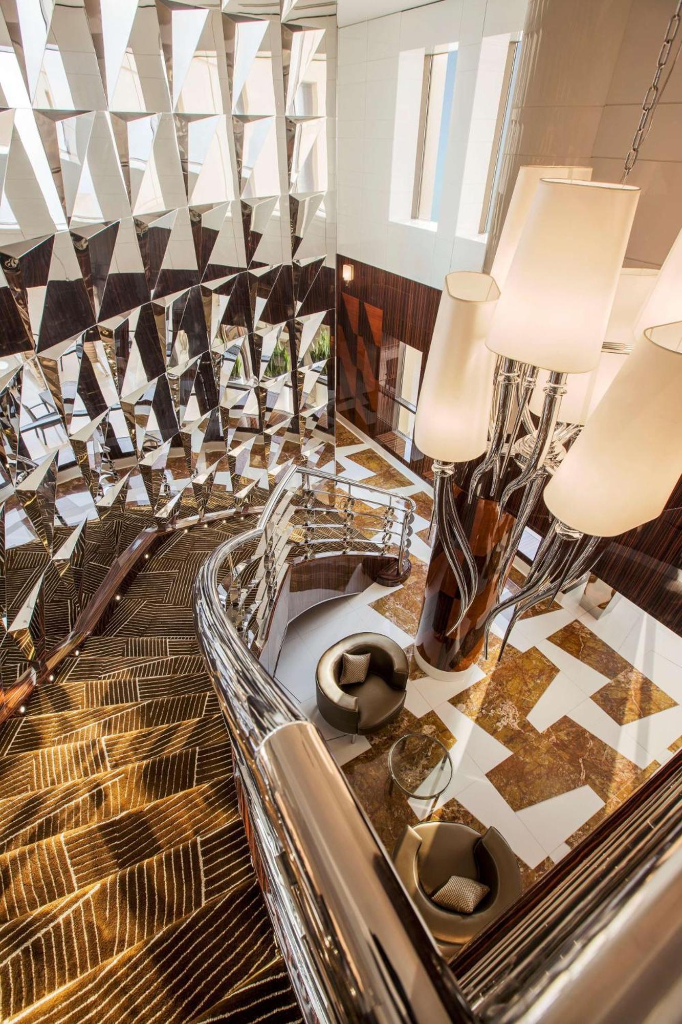 Hilton Dubai The Walk Hotel Luaran gambar